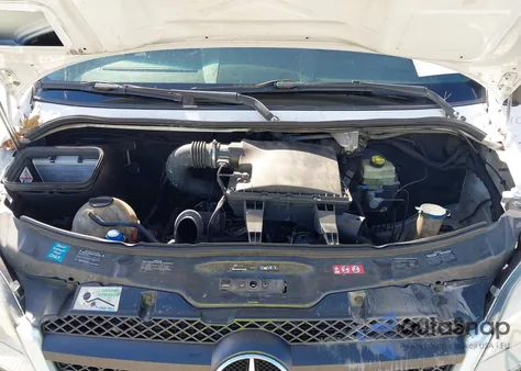 2011 Mercedes-Benz Sprinter 2500 High Roof из США, поврежденный, VIN WD3PE8CB4B5560308